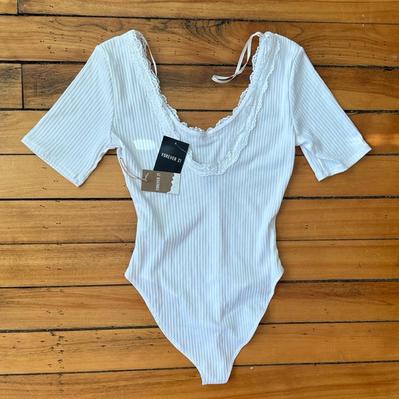 F21 Ribbed Bodysuit - Picture 4 of 4